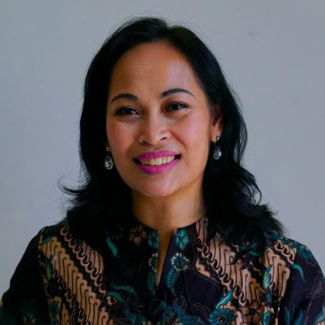 Pasfoto Ana Maria van Valen
